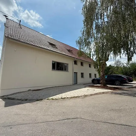 بيت شباب Gg-projektbau Gmbh *